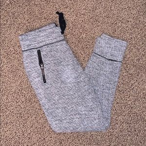 American Eagle Joggers